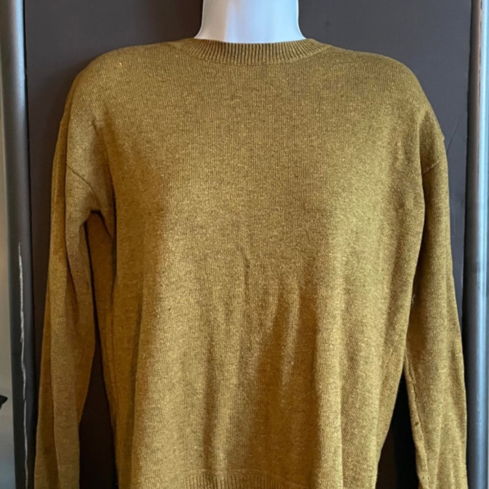 Ochre H&M Sweater with Zipper Detailing at Neck